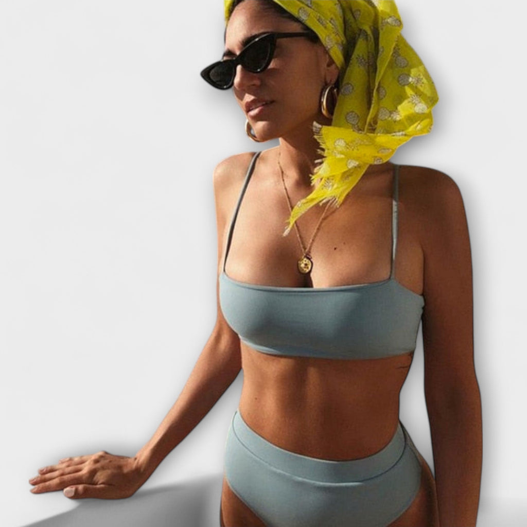 Amanda | Bikini