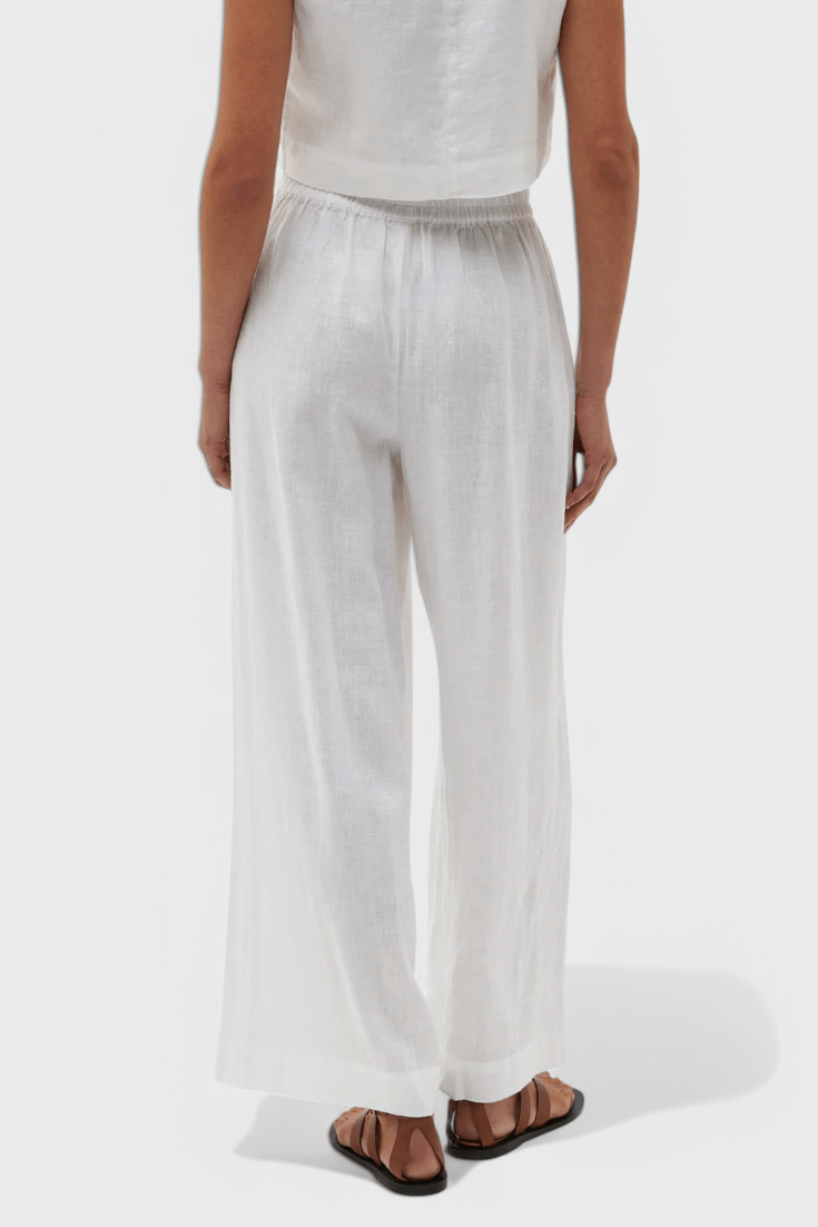 Avelina | Ensemble