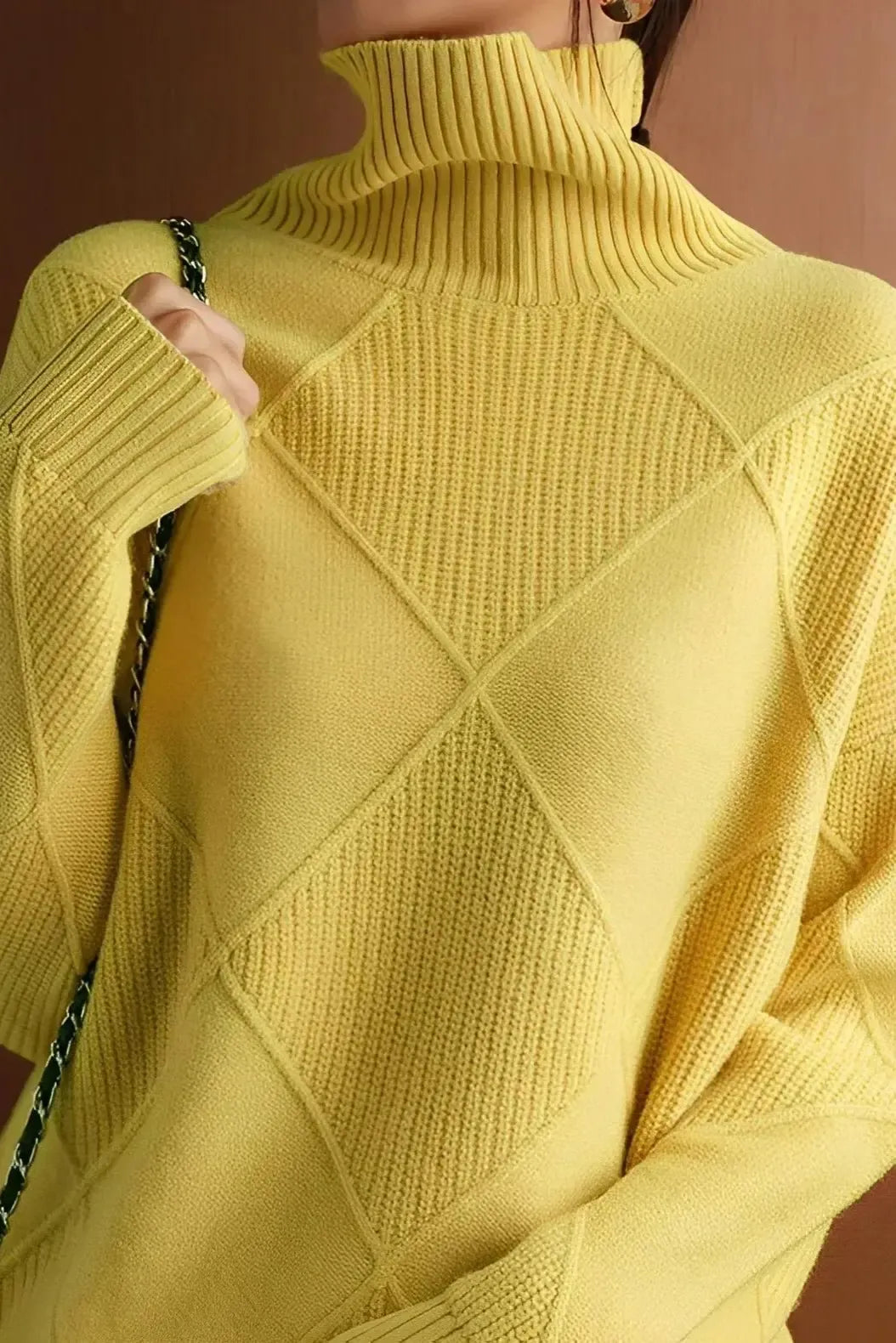 Chiara | Pull