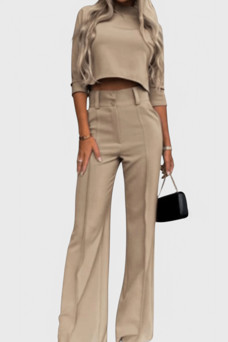 Cleo | Ensemble
