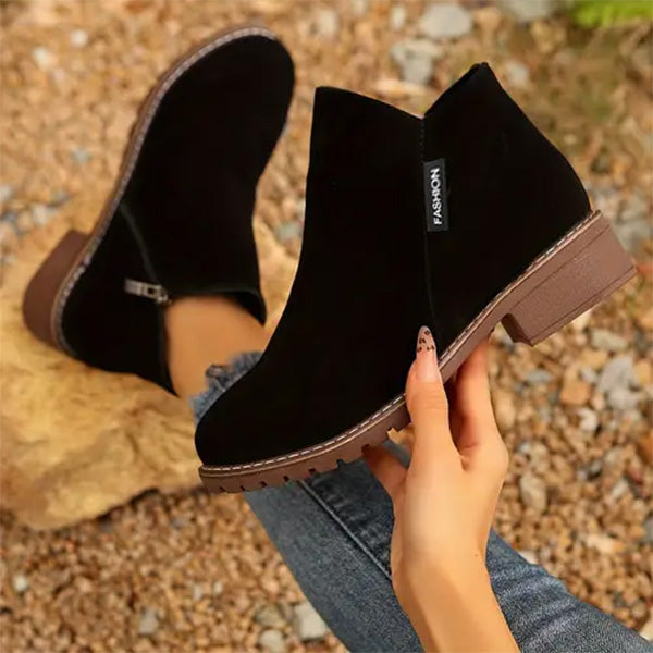 Emilia™ | Bottes d'hiver classiques à talon bas