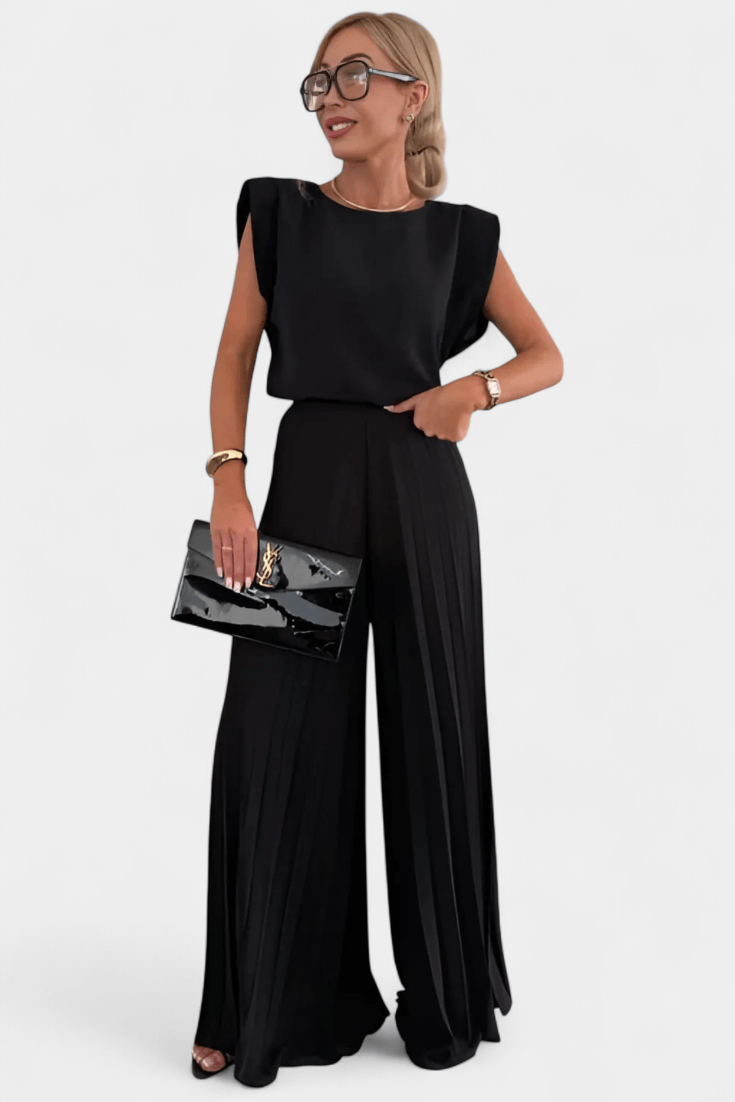 Liora | Ensemble