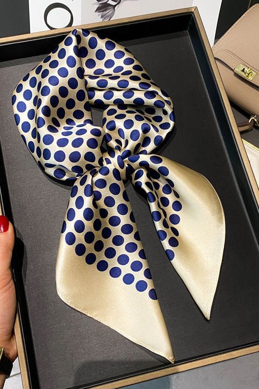 Louise | Foulard en Soie